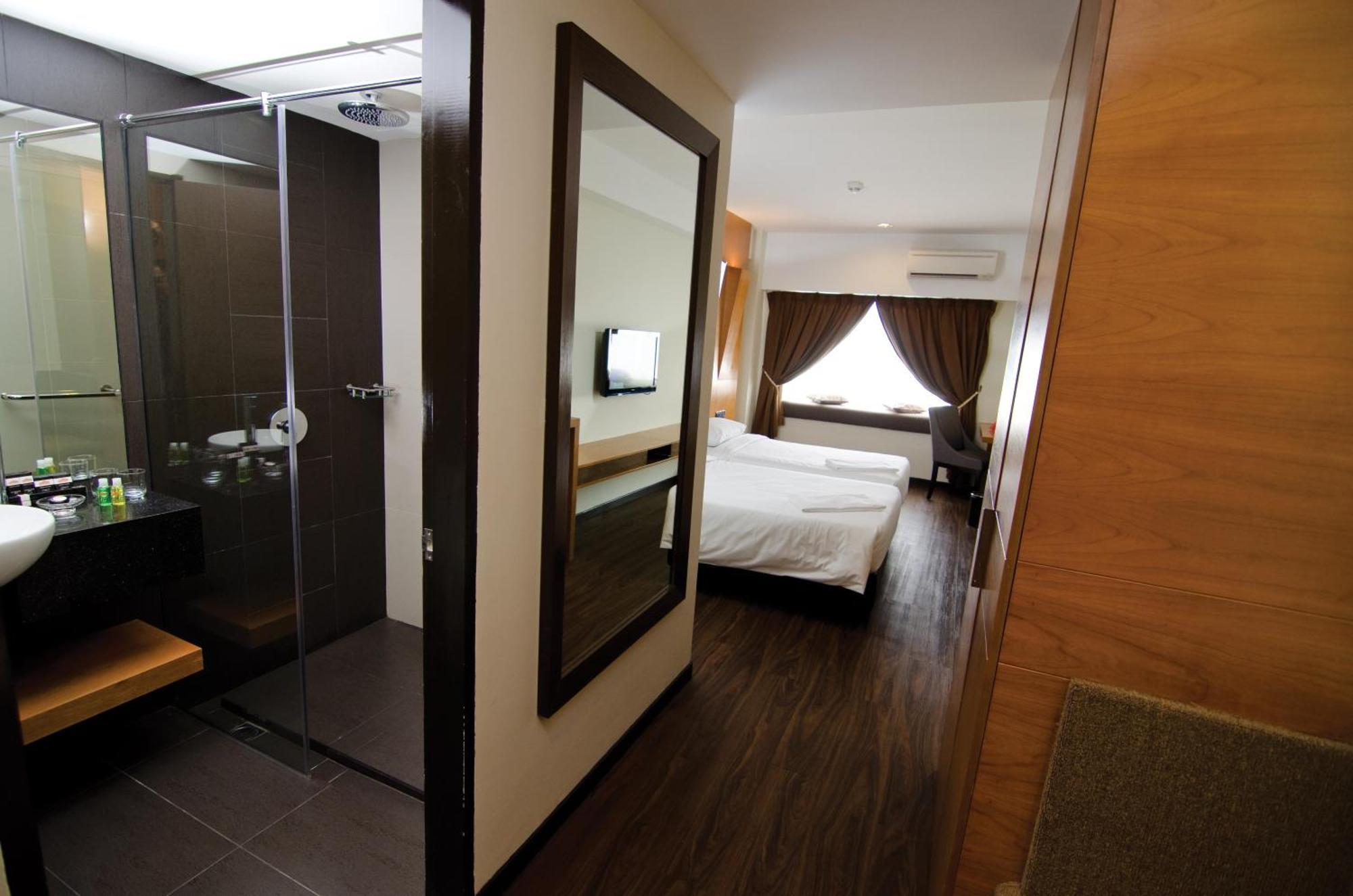 C'Haya Hotel Кота Кинабалу Стая снимка