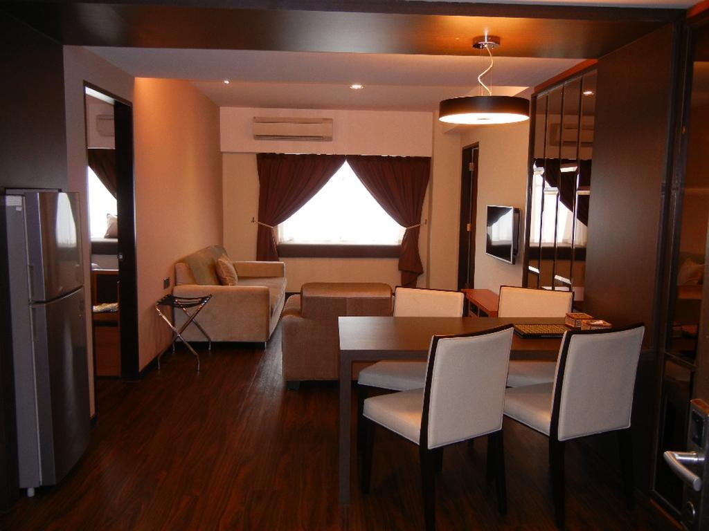 C'Haya Hotel Кота Кинабалу Екстериор снимка