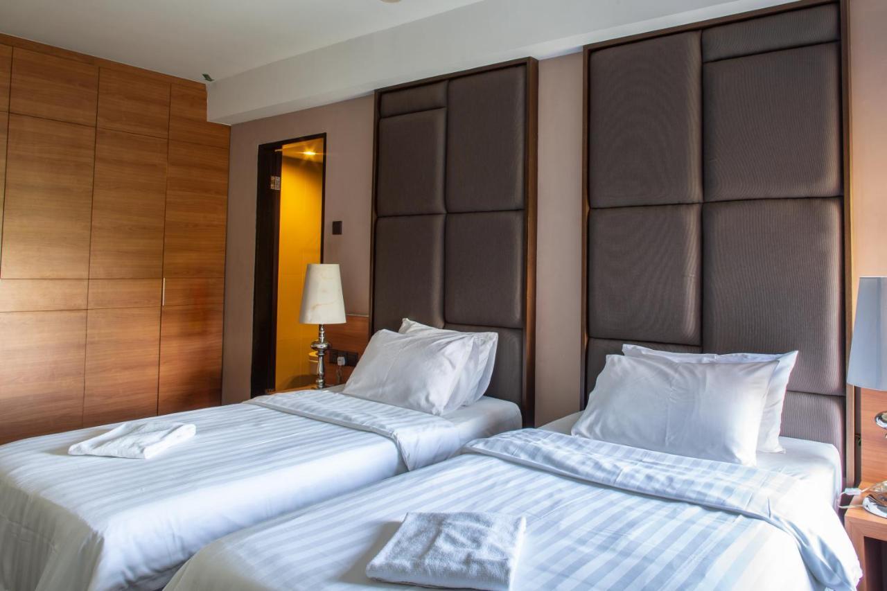 C'Haya Hotel Кота Кинабалу Екстериор снимка