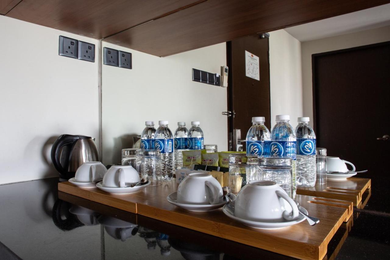 C'Haya Hotel Кота Кинабалу Екстериор снимка